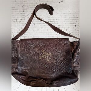 Tylie Malibu LG shoulder leather bag brown purse skulls on front NWT handbag